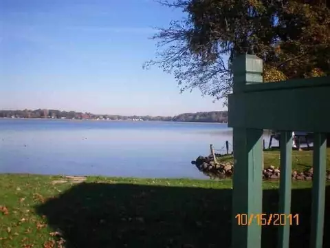9 Shady, Jackson, MI 49201 photo 2