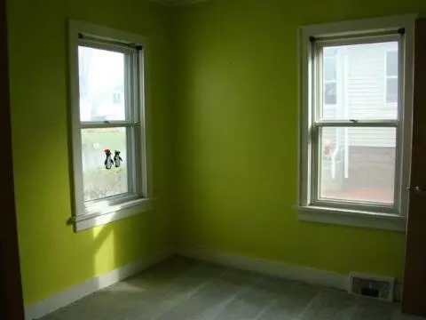 811 Helena, Jackson, MI 49203 photo 3