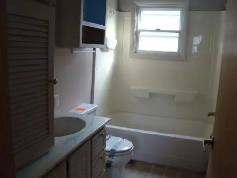 811 Helena, Jackson, MI 49203 photo 9