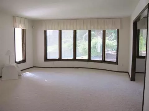 5312 Camles, Jackson, MI 49201 photo 8