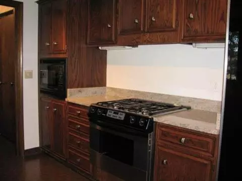 5312 Camles, Jackson, MI 49201 photo 6