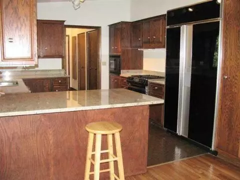 5312 Camles, Jackson, MI 49201 photo 4