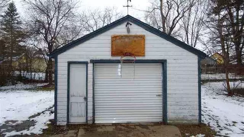 330 E Addison, Jackson, MI 49203 photo 8