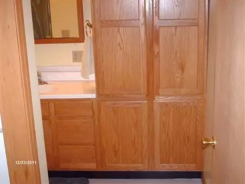 4329 Lansing, Jackson, MI 49201 photo 12