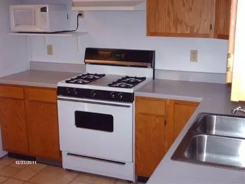 4329 Lansing, Jackson, MI 49201 photo 8