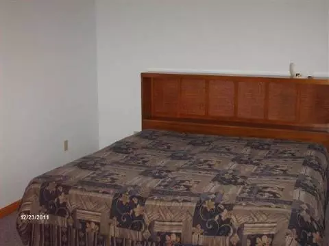 4329 Lansing, Jackson, MI 49201 photo 9