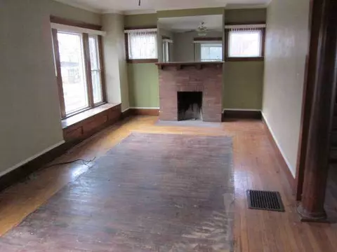 402 Edgewood, Jackson, MI 49201 photo 3