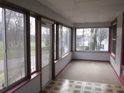 402 Edgewood, Jackson, MI 49201 photo 4