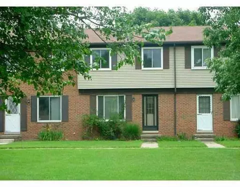 165 Sheffield, Saline, MI 48176 photo 1