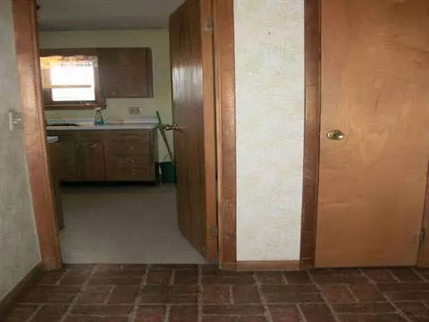 5550 Stepladder, Parma, MI 49269 photo 2