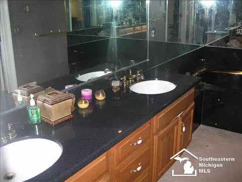 15034 Poplar, Monroe, MI 48161 photo 13