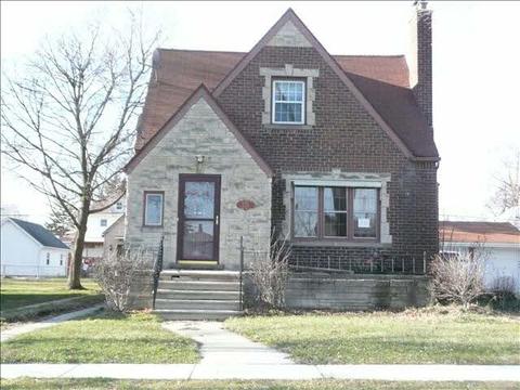 215 Maple, Monroe, MI 48162 photo 1