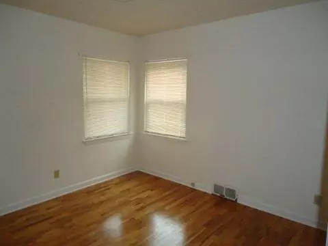 711 S Bowen, Jackson, MI 49203 photo 10