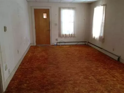 120 Austin, Jackson, MI 49202 photo 4
