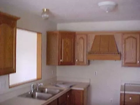 136 Diversy, Brooklyn, MI 49230 photo 3