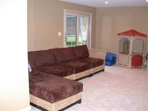 855 Hinckley, Jackson, MI 49203 photo 10
