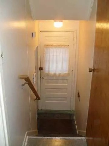 124 Arnold, Jackson, MI 49202 photo 6