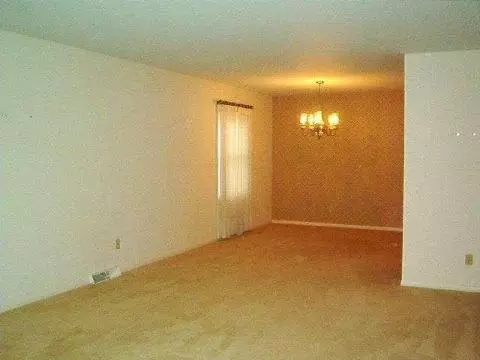 2147 Cascade, Jackson, MI 49203 photo 5