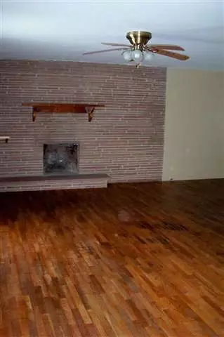 224 Meadow, Jackson, MI 49203 photo 2