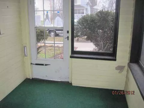 262 Douglas, Jackson, MI 49203 photo 10