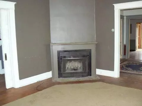 1000 Williams, Jackson, MI 49203 photo 4