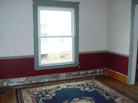 1000 Williams, Jackson, MI 49203 photo 3