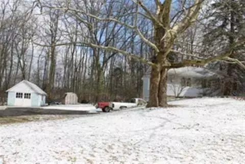 4545 S Draper, Jackson, MI 49203 photo 1