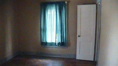 117 Walcott, Jackson, MI 49203 photo 7