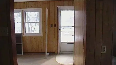 117 Walcott, Jackson, MI 49203 photo 1