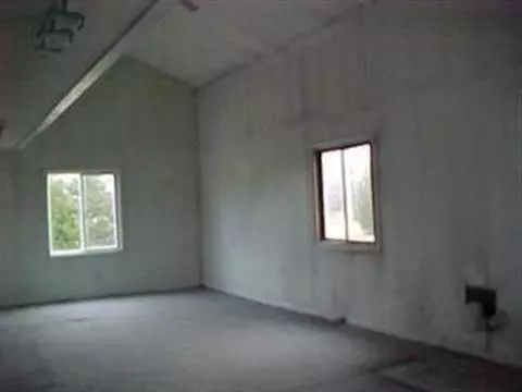 4284 Wright, Leslie, MI 49251 photo 4