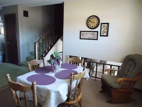 5653 Wheaton, Jackson, MI 49201 photo 10