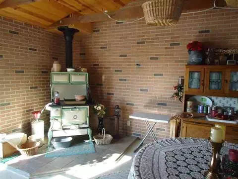 5653 Wheaton, Jackson, MI 49201 photo 6