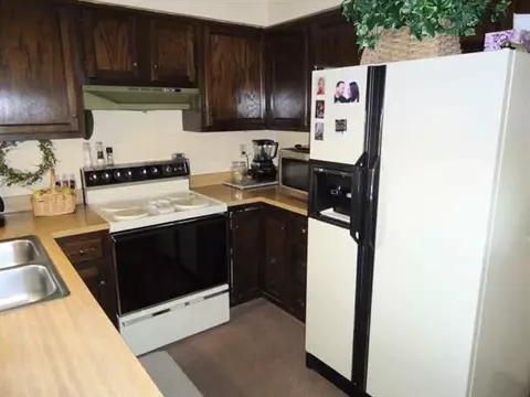 5653 Wheaton, Jackson, MI 49201 photo 8