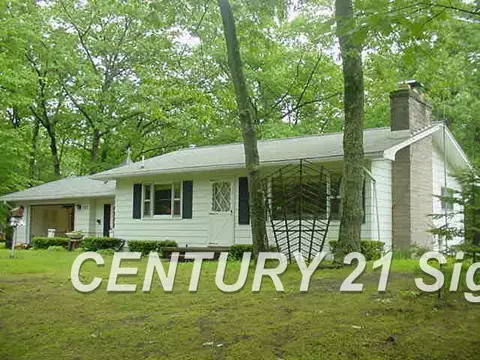121 Oak, Au Gres, MI 48703 photo 3