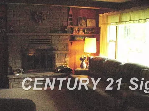 121 Oak, Au Gres, MI 48703 photo 2