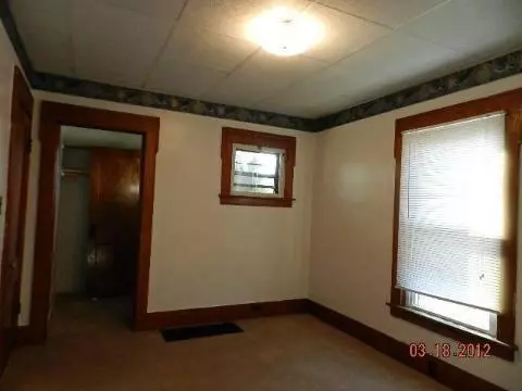 817 Center, Jackson, MI 49202 photo 5
