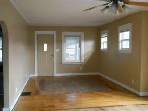 924 Bennett #BENNETT, Jackson, MI 49202 photo 6