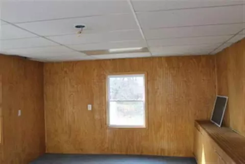 1100 Walker, Jackson, MI 49202 photo 3