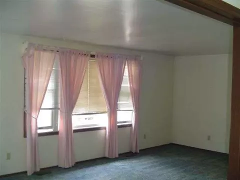 6457 Gillis, Jackson, MI 49201 photo 2