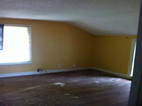 316 Euclid, Jackson, MI 49203 photo 4