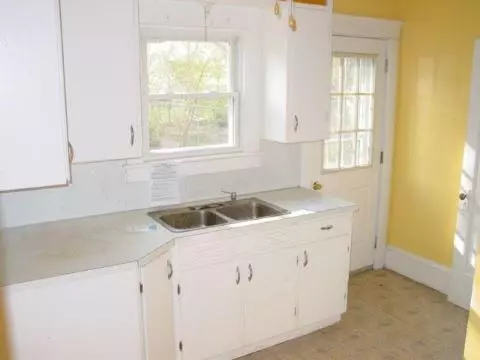 408 Orange, Jackson, MI 49202 photo 7
