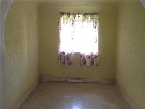 3221 Glendale, Monroe, MI 48162 photo 7