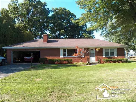 1042 Mapleway, Temperance, MI 48182 photo 1