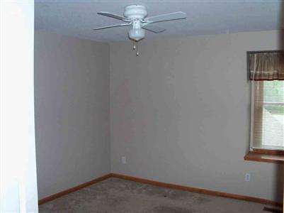 8464 Jaclyn Ann Dr, Flushing, MI 48433 photo 5