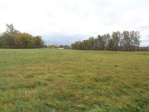 2460 W Garrison Rd, Owosso, MI 48867 photo 5