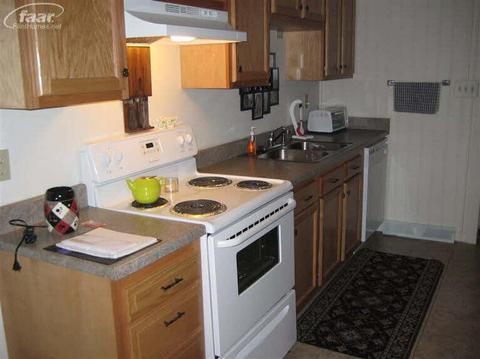 104 E Main St, Flushing, MI 48433 photo 10
