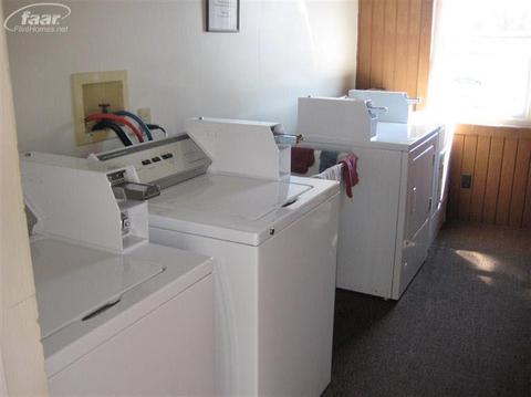104 E Main St, Flushing, MI 48433 photo 13