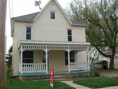 111 E Perry, Durand, MI 48429 photo 1