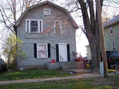 135 E Tobias St, Flint, MI 48503 photo 1