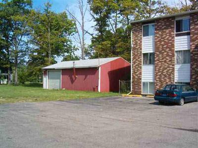 1295 S Cornell Ave, Flint, MI 48505 photo 3